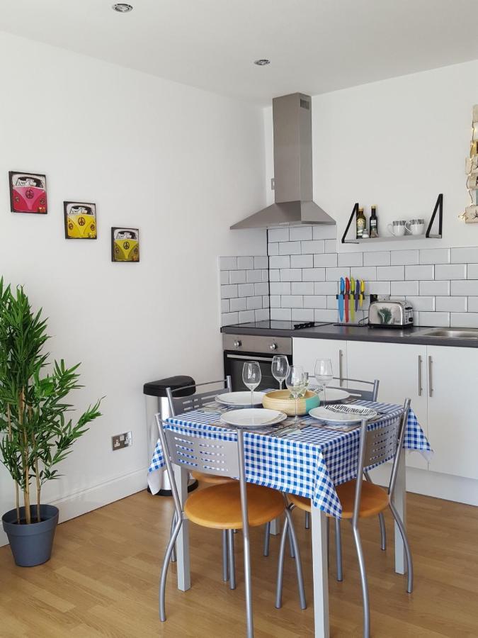 Boutique Apartment 5 Minutes From The Beach Margate Bagian luar foto